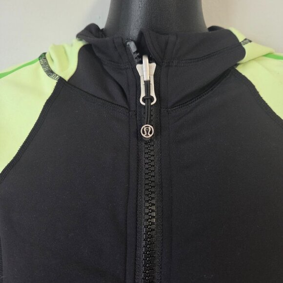 Lululemon studio surf jacket black and neon - Picture 6 of 7